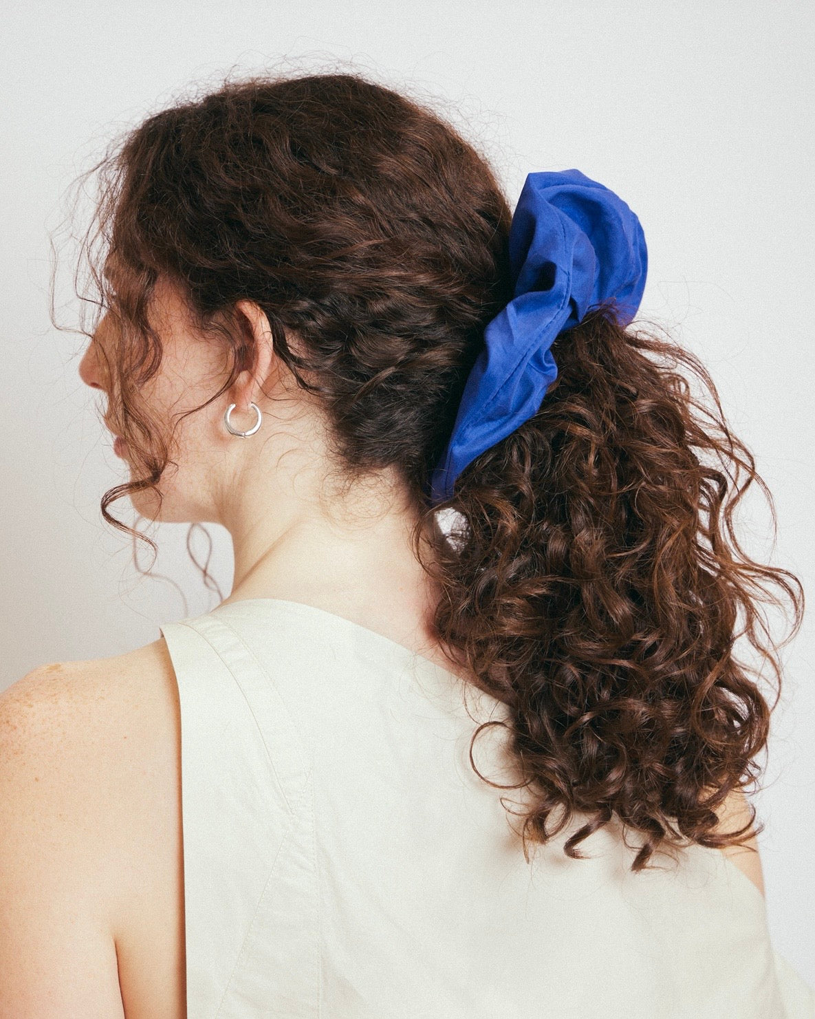 Eva Scrunchie | Cobalt