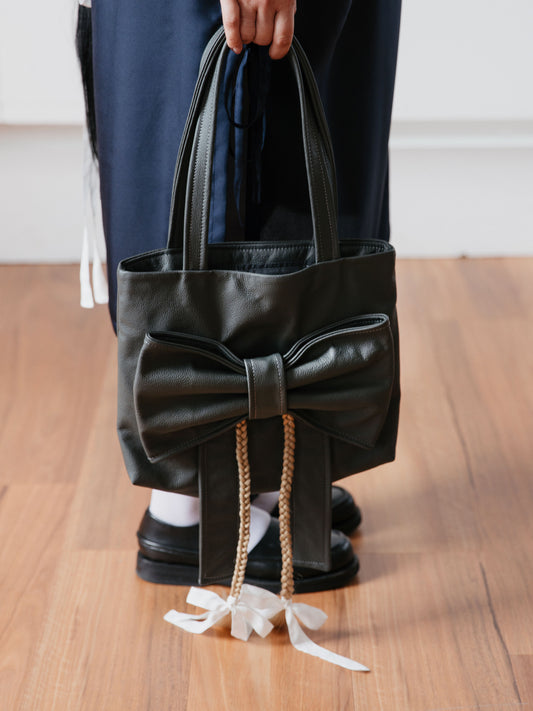 Look 4 | Leather Bow Bag