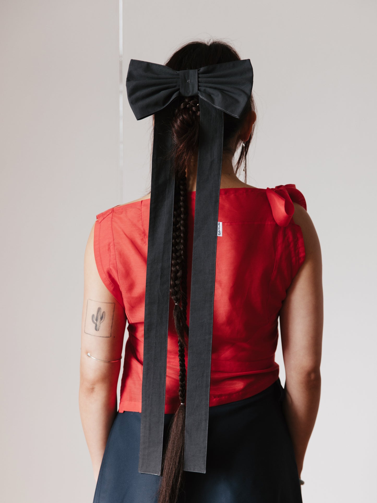 Look 8 | Long Charcoal Hair Bow