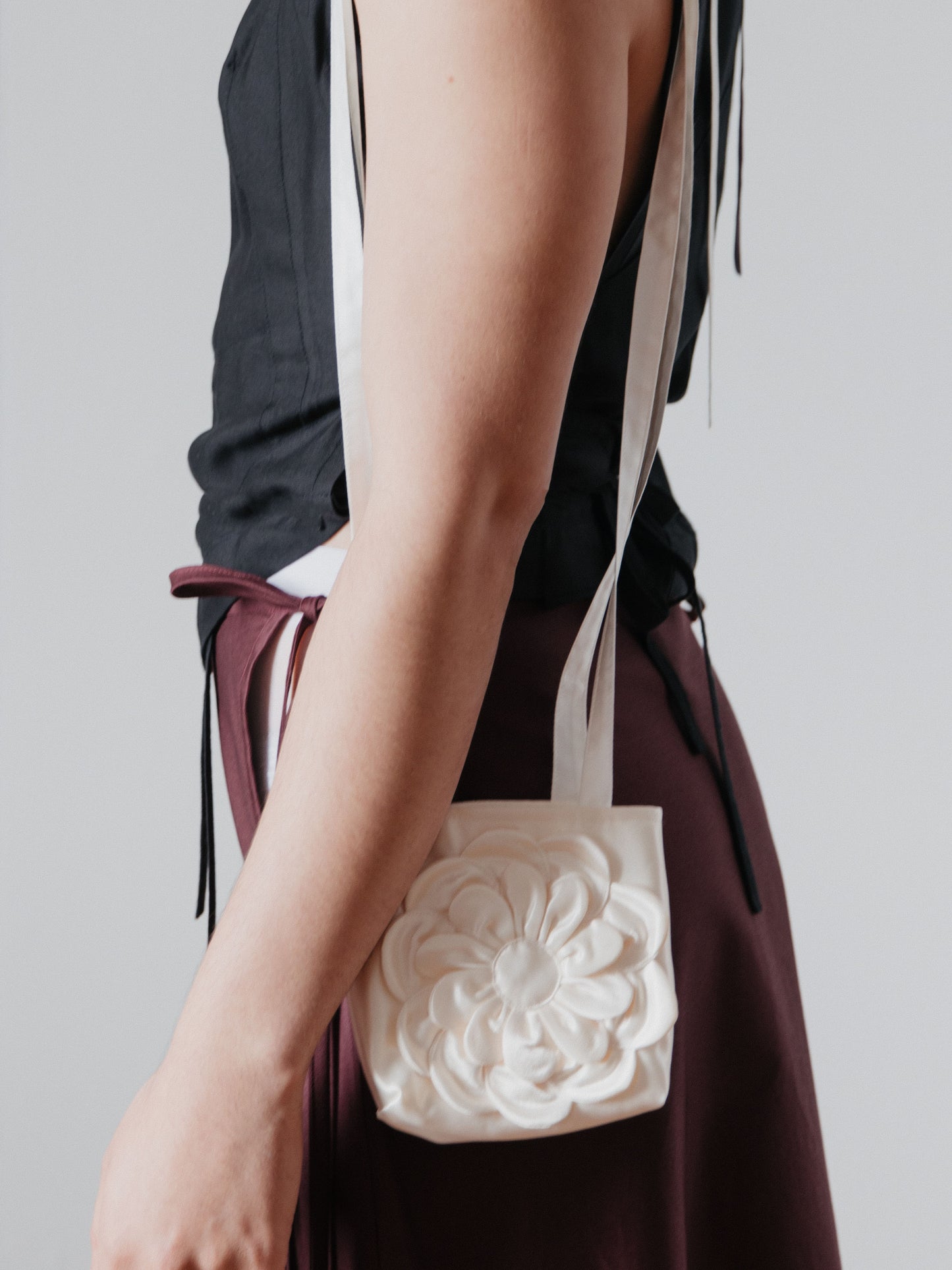 Look 6 | Awa Flower Bag